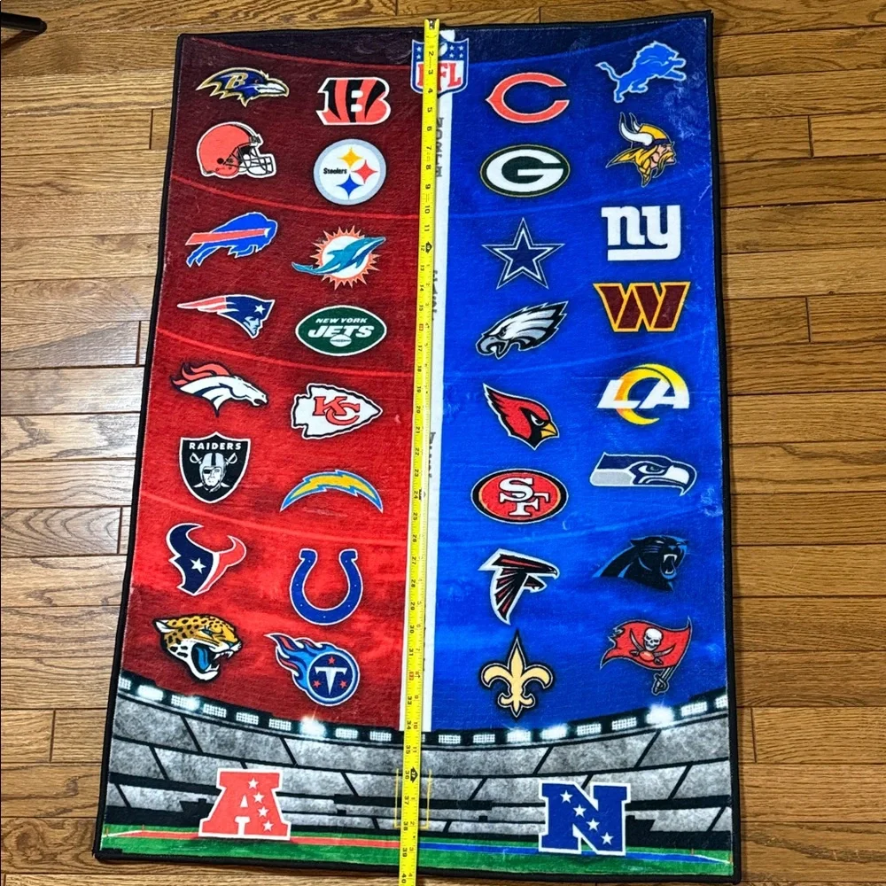 NFL Team Logo rug - Red and Blue